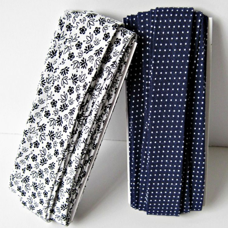 Turn one fat quarter into 5 yards of bias tape (full tutorial) She's